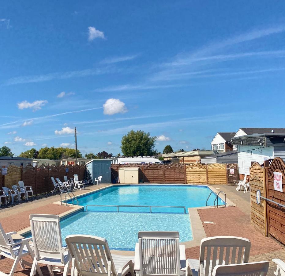Winchelsea Beach Holiday Home - Pool & Beach Exteriér fotografie